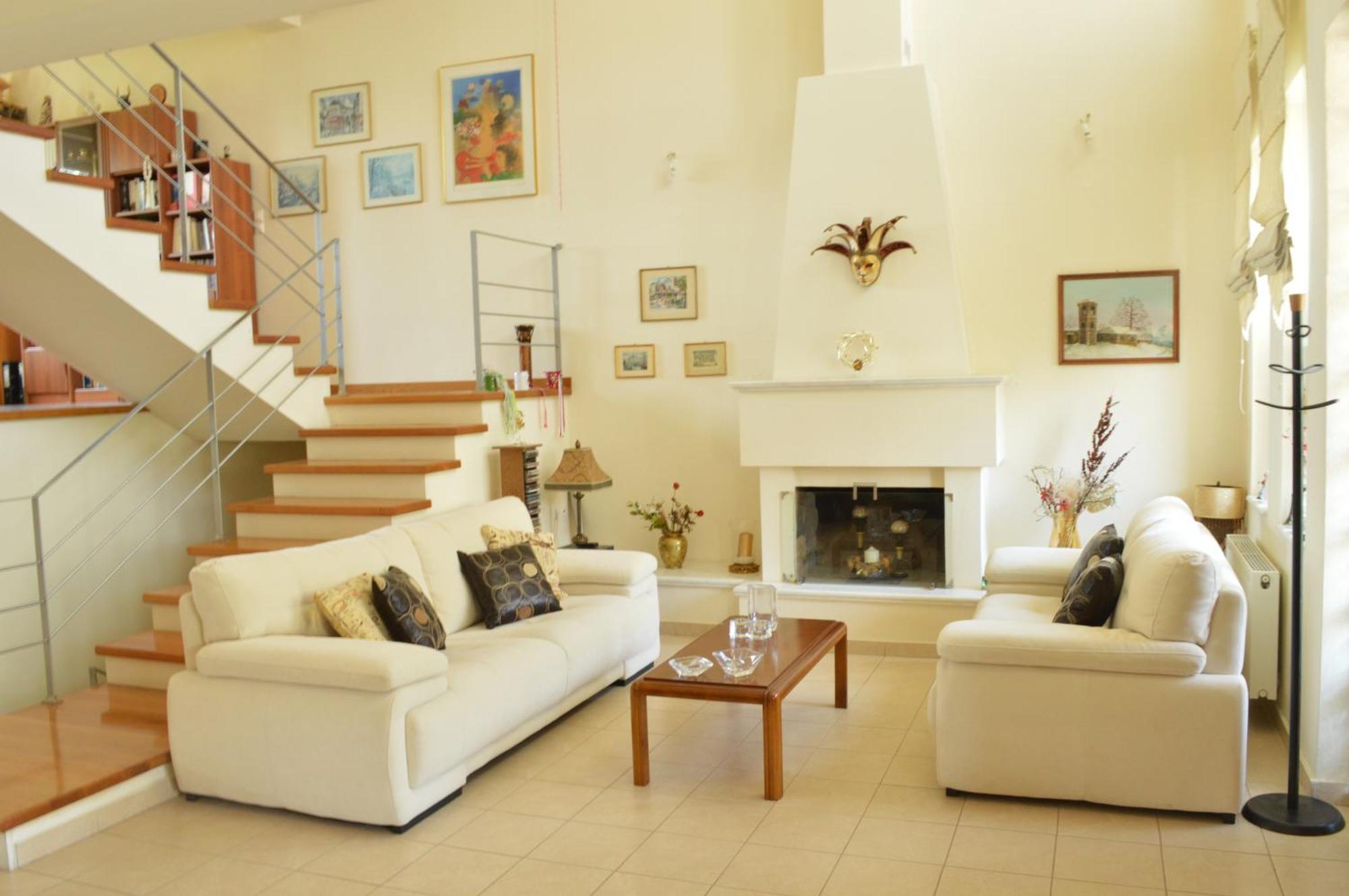 Sunny Retreat With A Garden Terrace Private Room Янина Экстерьер фото