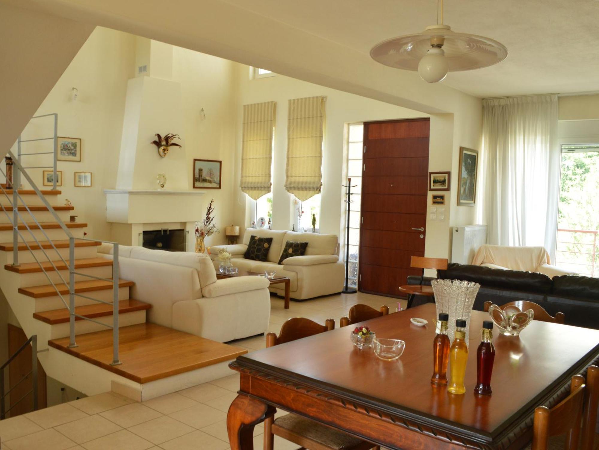 Sunny Retreat With A Garden Terrace Private Room Янина Экстерьер фото